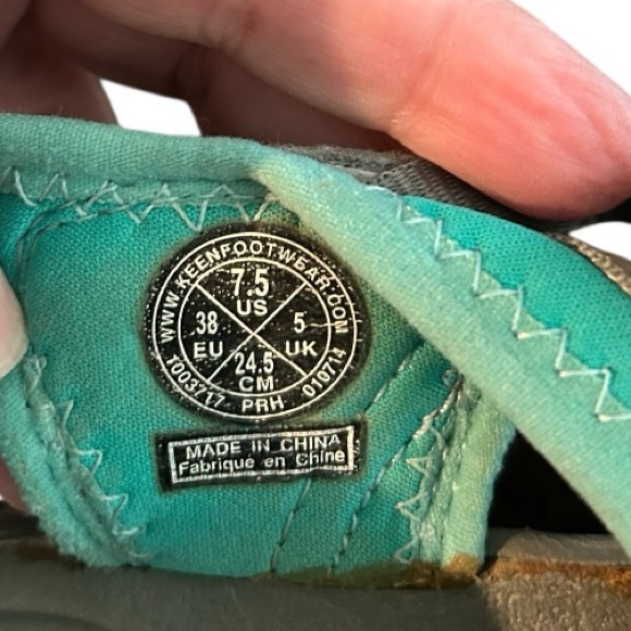 Women’s KEEN Sandal Grey/Green 7.5 - Picture 5 of 7
